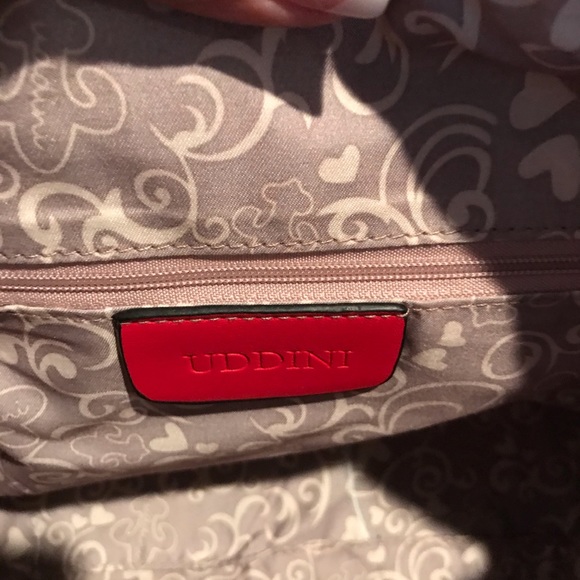 🎈🎈Love that Red/ 3 in one Tote and crossbody🎈 - Picture 6 of 8